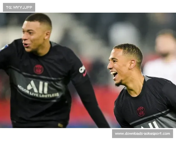 “贝林厄姆伤退泪洒赛场，左腿拉伤预计缺阵四周”